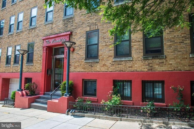 property at 2370 Champlain St NW