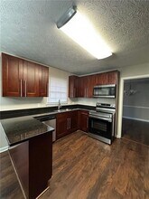 2337 Pebble Rock E in Decatur, GA - Building Photo - Building Photo