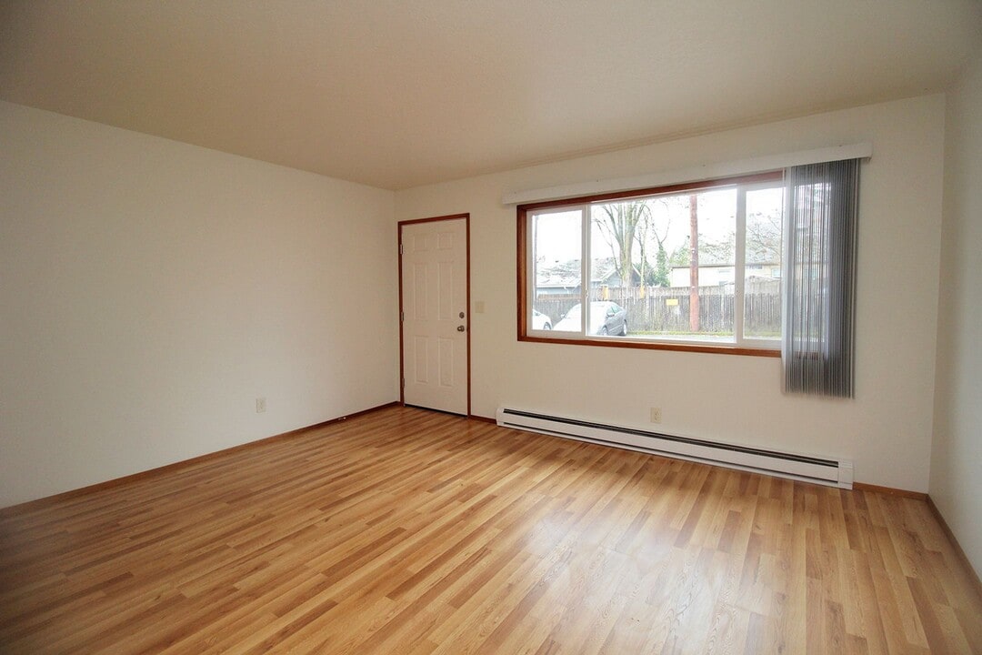 7312-7334 N Lancaster Ave in Portland, OR - Building Photo