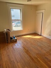 8 Jordan St, Unit 8A in Berwick, ME - Building Photo - Building Photo