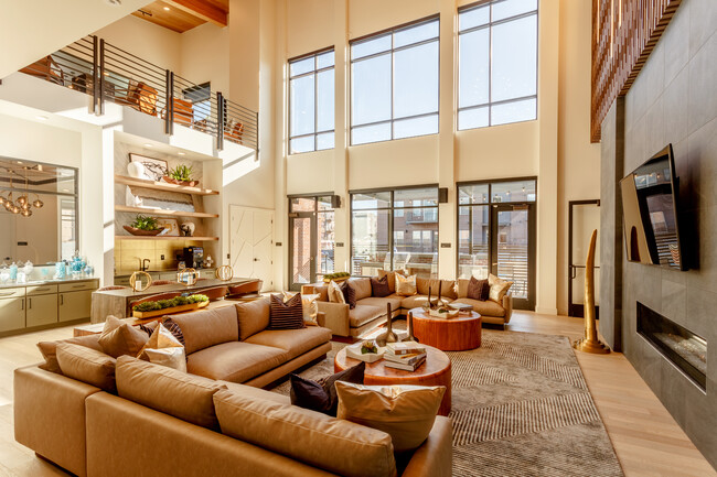 Railway Flats in Loveland, CO - Building Photo - Interior Photo