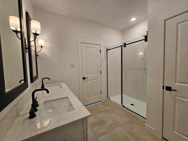 property at 8426 Tranquil Bay Ct