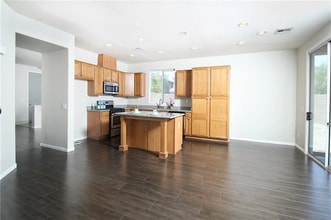 979 Rye Creek Ct in Henderson, NV - Building Photo - Building Photo