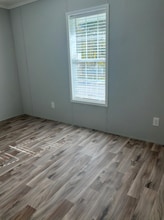 Room in Apartment on Lee Hy Dr in Kernersville, NC - Building Photo - Building Photo