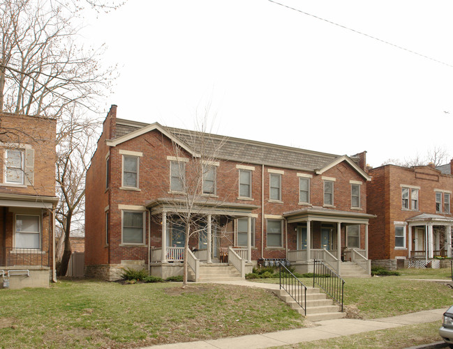 388-394 Chittenden Ave in Columbus, OH - Building Photo - Building Photo