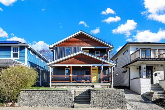 property at 934 E Minnesota St