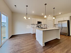 4941 Chutney Dr in Nashville, TN - Foto de edificio - Building Photo