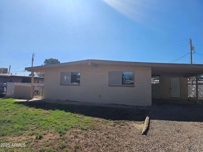 property at 200 W Brown Dr