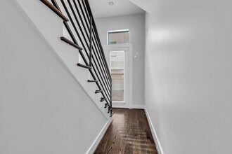 1724 Ovid St in Houston, TX - Building Photo - Building Photo