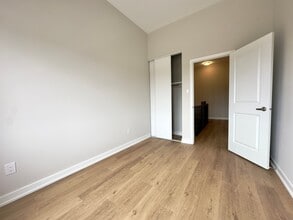 1234 Cope Dr in Ottawa, ON - Building Photo - Building Photo