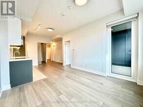 664 Spadina Ave. in Toronto, ON - Building Photo - Building Photo