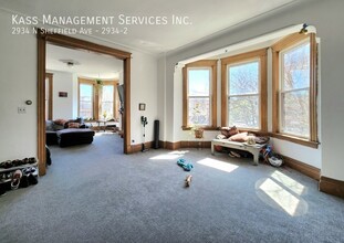 2934 N Sheffield Ave in Chicago, IL - Building Photo - Building Photo