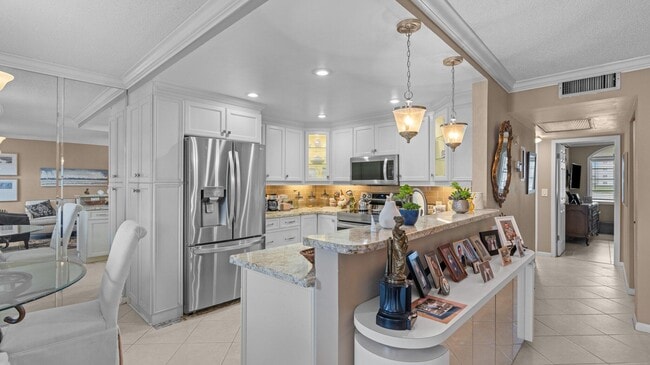property at 1035 Rexford B