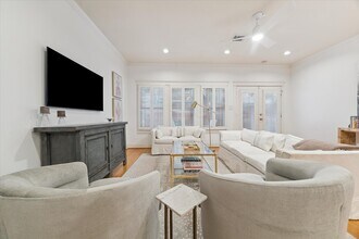 1322 Dian St in Houston, TX - Building Photo - Building Photo