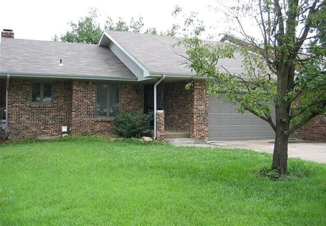 property at 2186 E Barcelona Pl