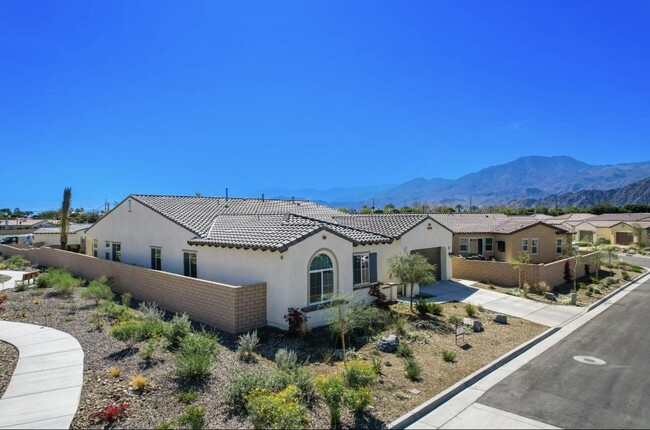 51720 Marquis Ln in La Quinta, CA - Building Photo - Building Photo