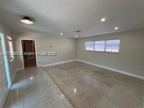 2500 SW 58th Ave in Miami, FL - Building Photo - Building Photo