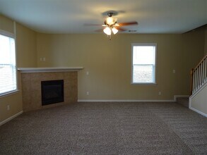 9104 Valleyview Ct in Union City, GA - Building Photo - Building Photo
