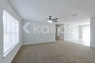 465 Malauka Radial in Ocklawaha, FL - Foto de edificio - Building Photo