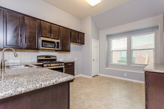 5506 Stonefield Ct in Richmond, TX - Building Photo - Building Photo