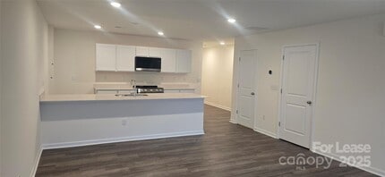 1931 Tranquility Cir in Newton, NC - Building Photo - Building Photo