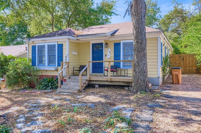 1705 Kerr St in Austin, TX - Building Photo - Building Photo