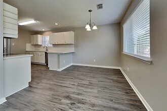 29122 Waltham St in Spring, TX - Building Photo - Building Photo