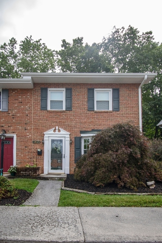 1825 Sussex Rd in Blacksburg, VA - Building Photo - Building Photo