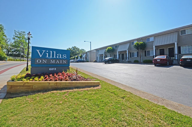 Sterling Villas Apartments in Lithonia, GA - Foto de edificio - Building Photo