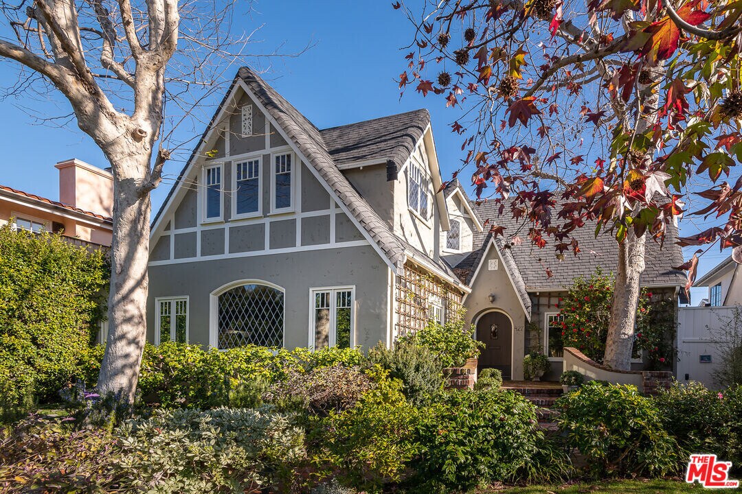 427 12th St in Santa Monica, CA - Building Photo