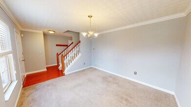 5854 Haddingtonshire Ln in Dublin, OH - Building Photo - Building Photo