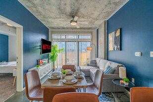 811 N 3rd St, Unit SI ID1388725P in Phoenix, AZ - Building Photo