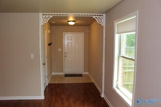 2438 Belltown Dr SW in Huntsville, AL - Building Photo - Building Photo