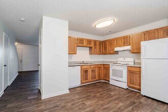 Piedmont Pointe in Mooresville, NC - Building Photo - Building Photo