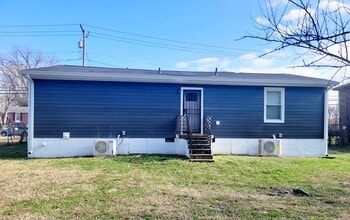 640 Rowan Dr, Unit 640 A in Nashville, TN - Foto de edificio - Building Photo