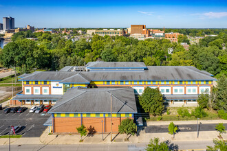 701 Niles in South Bend, IN - Building Photo - Building Photo