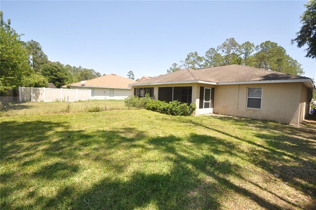 7 Ryarbor Dr in Palm Coast, FL - Building Photo - Building Photo