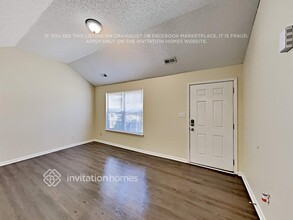 7906 Lobilia Ln in Charlotte, NC - Building Photo - Building Photo