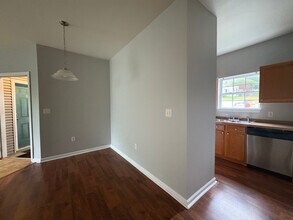 669 Waterville St in Waterbury, CT - Foto de edificio - Building Photo