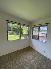 352 W Puainako St in Hilo, HI - Building Photo - Building Photo
