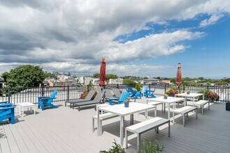 944 Dorchester, Unit 56 in Boston, MA - Building Photo - Building Photo