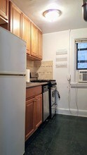 113 W 15th St-Unit -2W in New York, NY - Building Photo - Building Photo