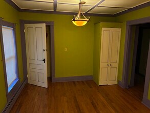 78 Lincoln Ave, Unit 2nd floor in Manchester Center, VT - Building Photo - Building Photo