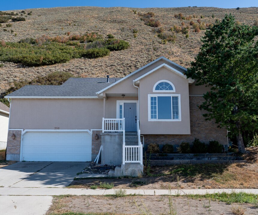 358 Steep Mountain Dr in Draper, UT - Building Photo
