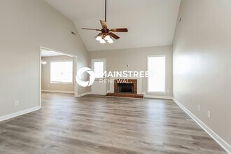 2651 Hansford Dr in Thompson's Station, TN - Building Photo - Building Photo