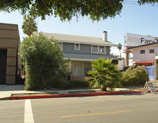 1445 N Gardner St in Los Angeles, CA - Building Photo - Building Photo