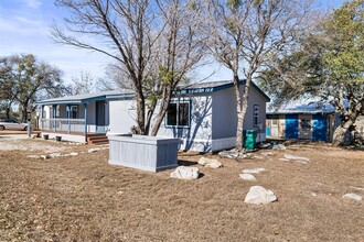 2508 Gazelle in Horseshoe Bay, TX - Foto de edificio - Building Photo