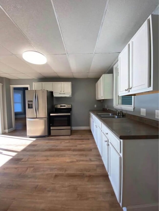 88 Western Ave in Auburn, ME - Foto de edificio - Building Photo