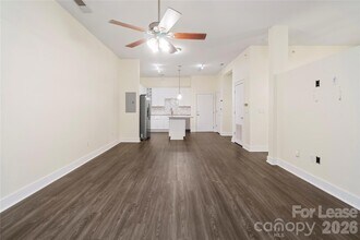 716 N Davidson St, Unit 3 in Charlotte, NC - Building Photo - Building Photo
