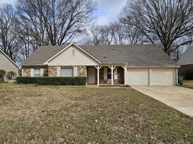 7902 Neshoba Rd in Germantown, TN - Building Photo